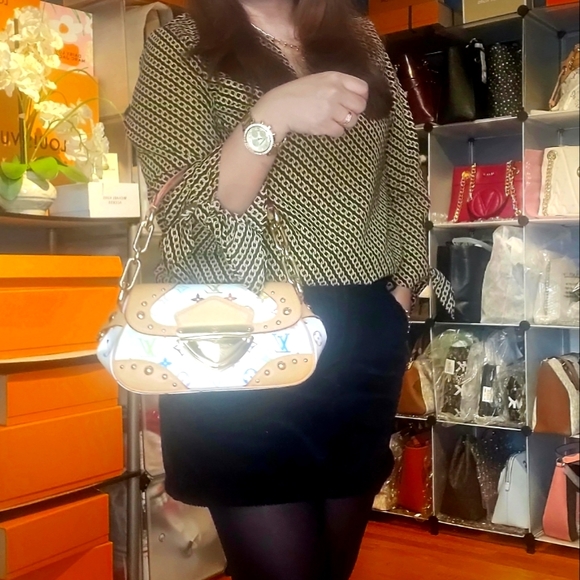 🔥SOLD🔥LOUIS VUITTON Marilyn White Multicolor Shoulder Bag - Picture 17 of 17